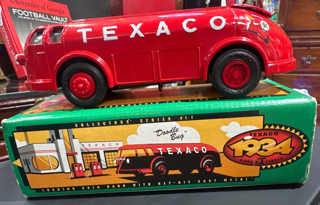 Replica 1934 Texaco Diamond T Tanker “Doodle Bug” Collectible Bank Vehicle, Collector Series #11 Ertl 1994 Edition