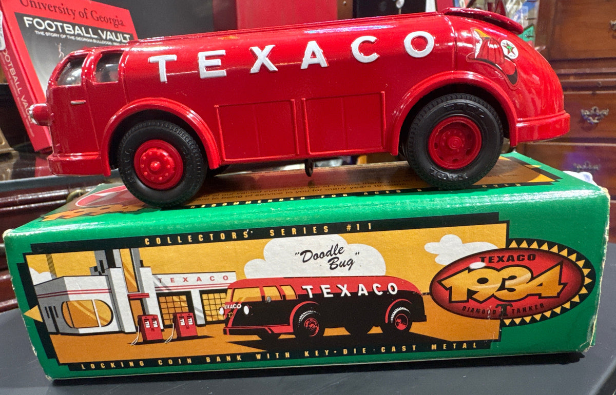 Replica 1934 Texaco Diamond T Tanker “Doodle Bug” Collectible Bank Vehicle, Collector Series #11 Ertl 1994 Edition