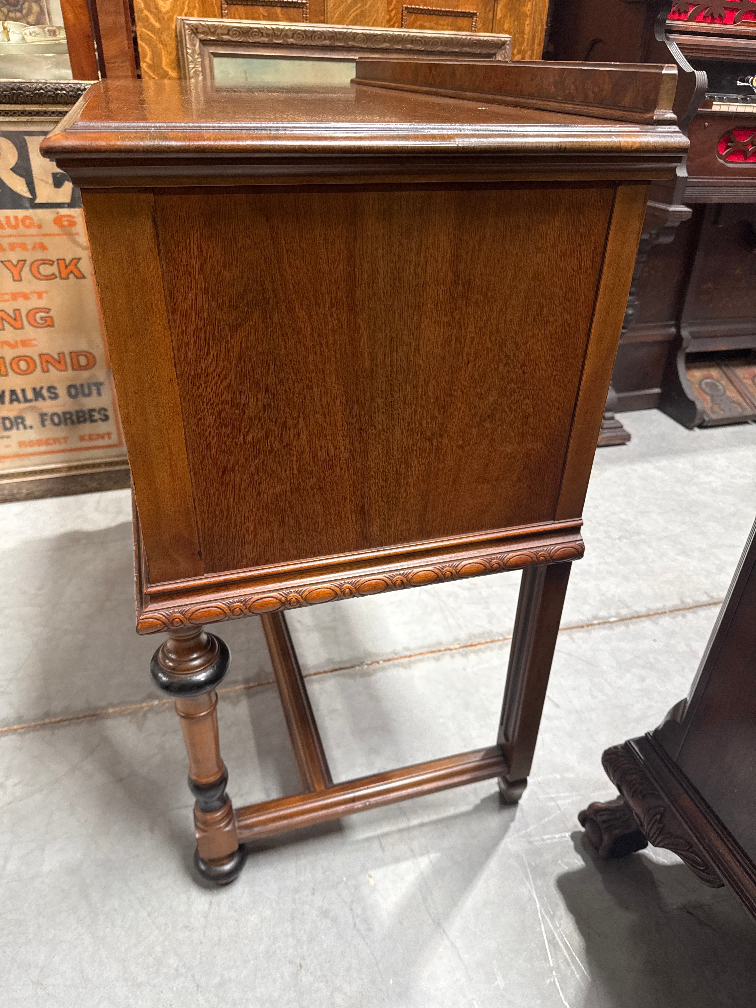 Vintage Paine Furniture Co. Walnut 2 Drawer Buffet Server Credenza