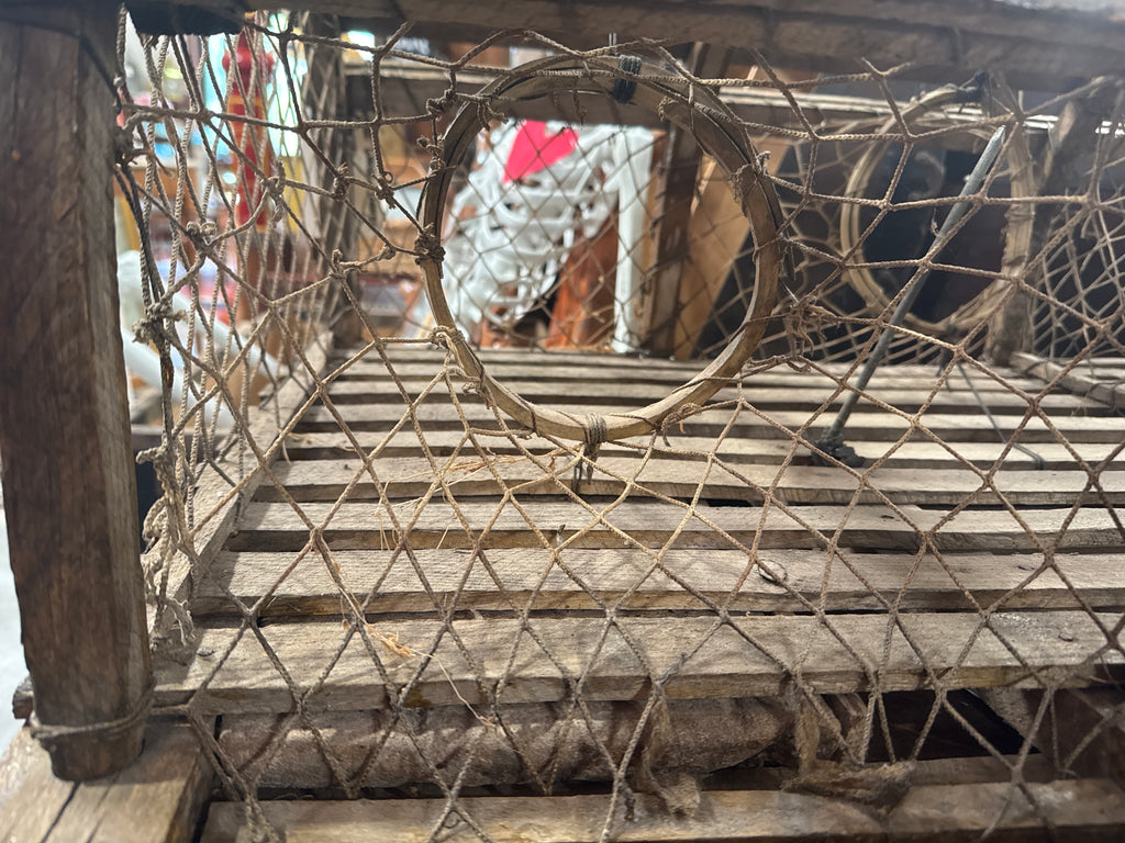 VINTAGE LARGE WOODEN LOBSTER TRAP