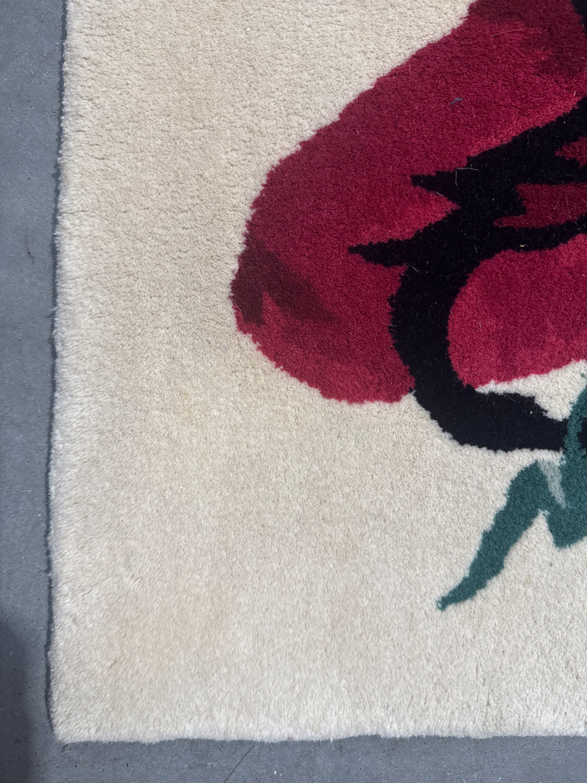 Momeni New Wave Ivory Hand Tufted Wool Area Rug 3’6” x 5’6”