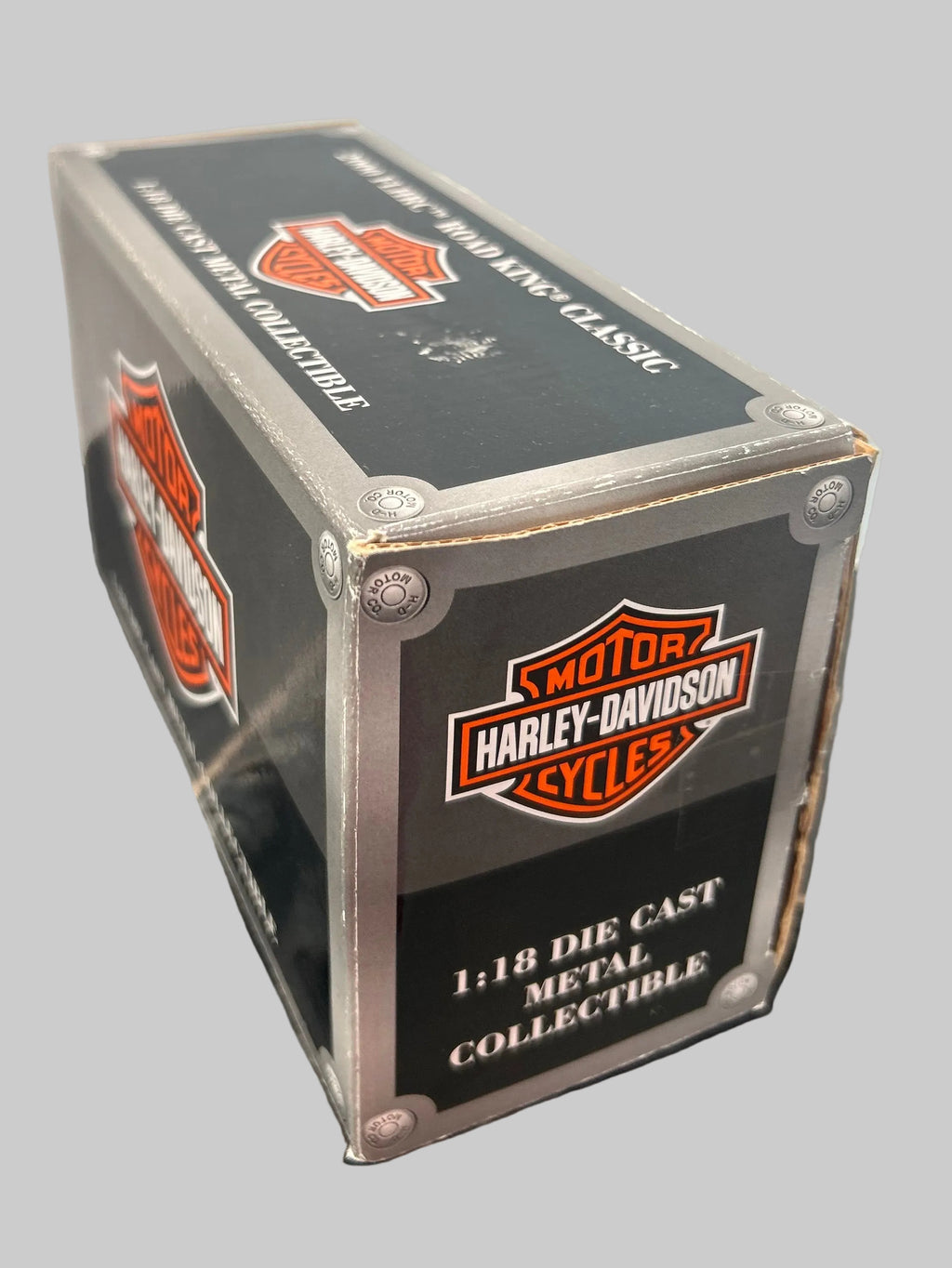 2000 Harley Davidson Road King Classic Die Cast Motorcycle
