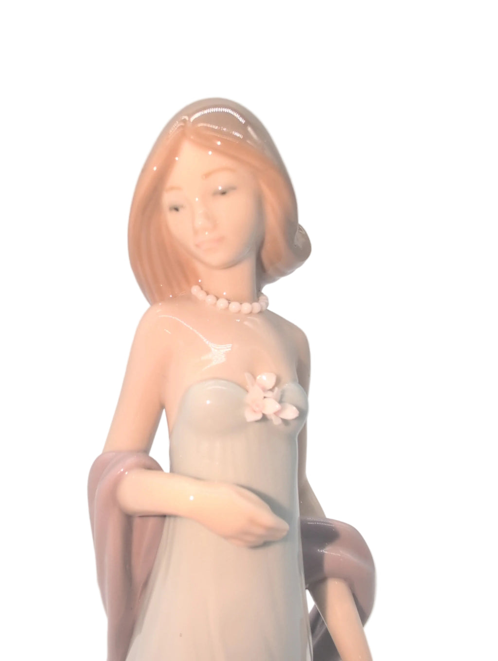Lladro "Ingenue" Porcelain Figurine by artist Jose Puche. Made in Spain.