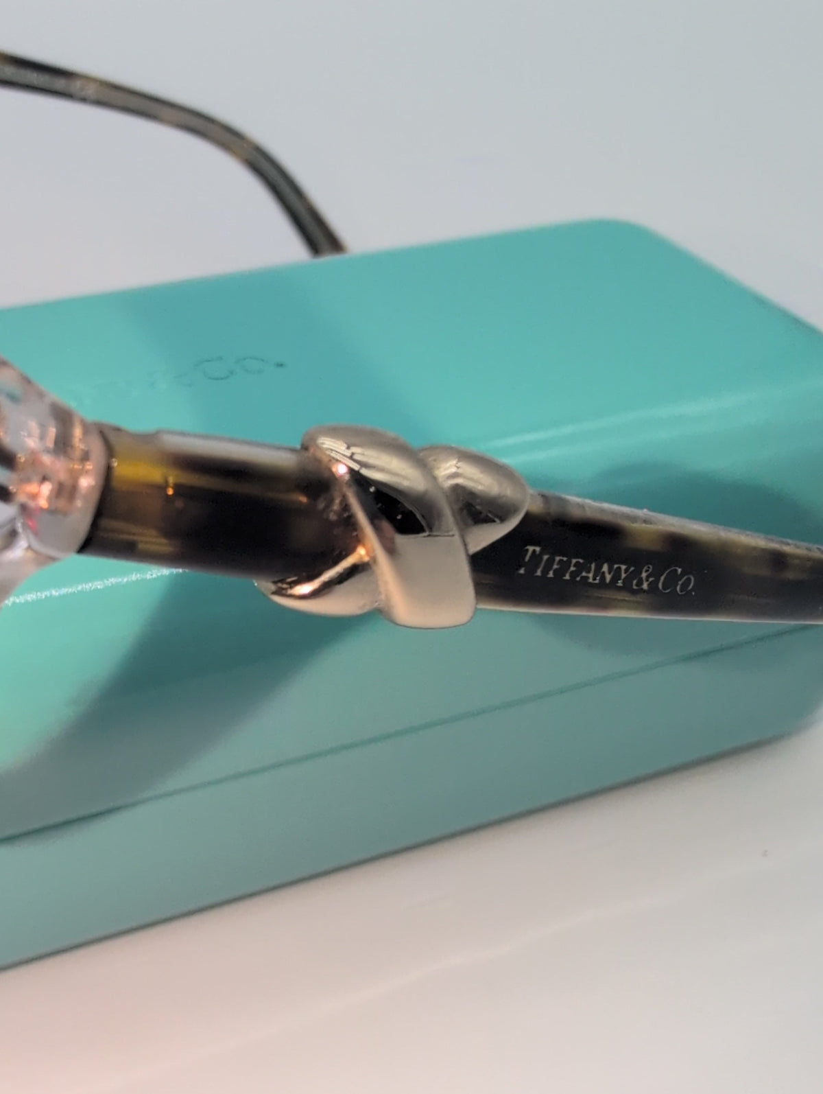 Tiffany and Co. Model TF2074 8155, Blonde Havana/Gold Tortoise Shell Reading Glasses with Case. Bifocal Lenses with Unknown Prescription.