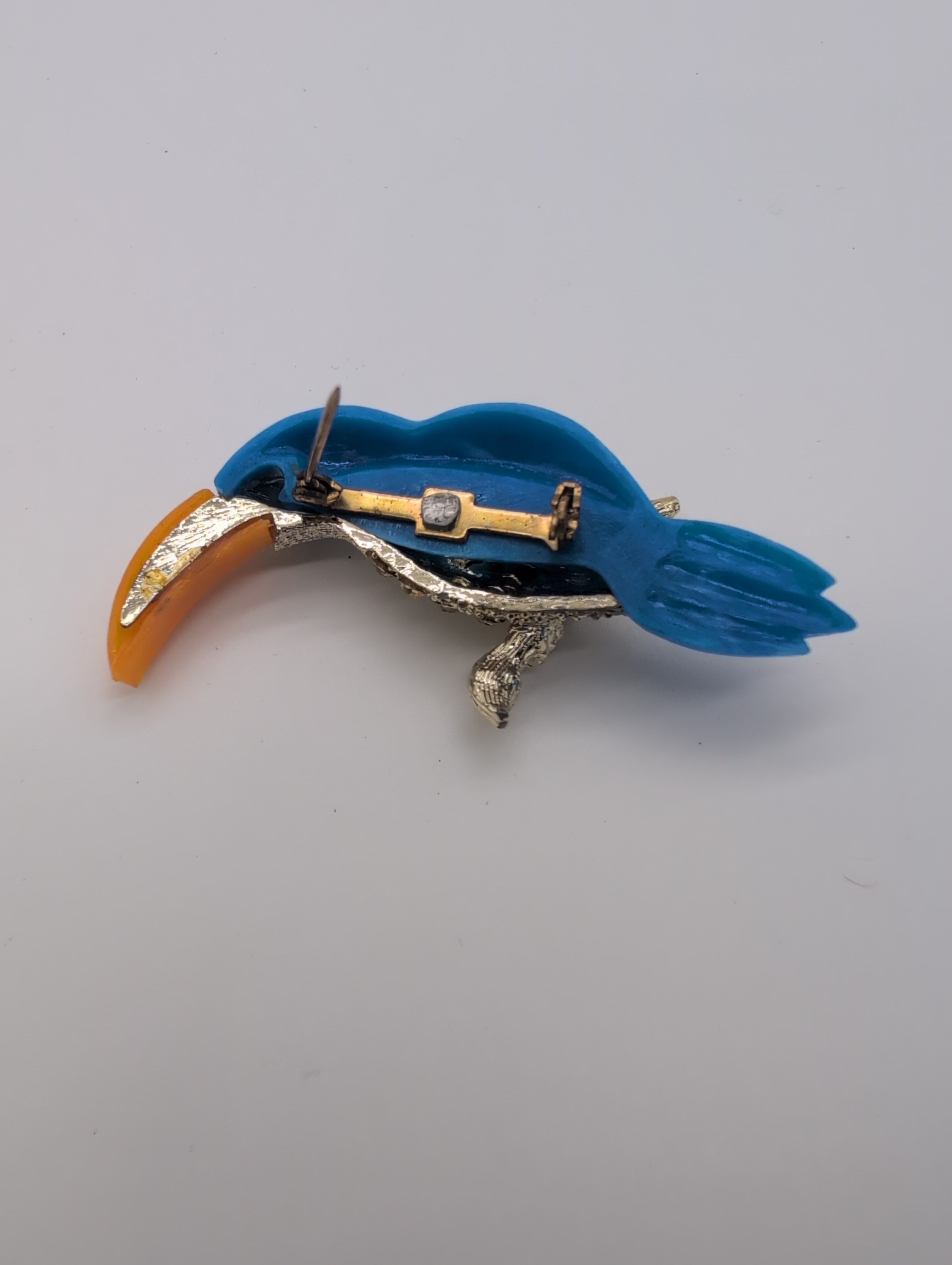 Vintage Toucan Bird Pin with Rhinestones-K