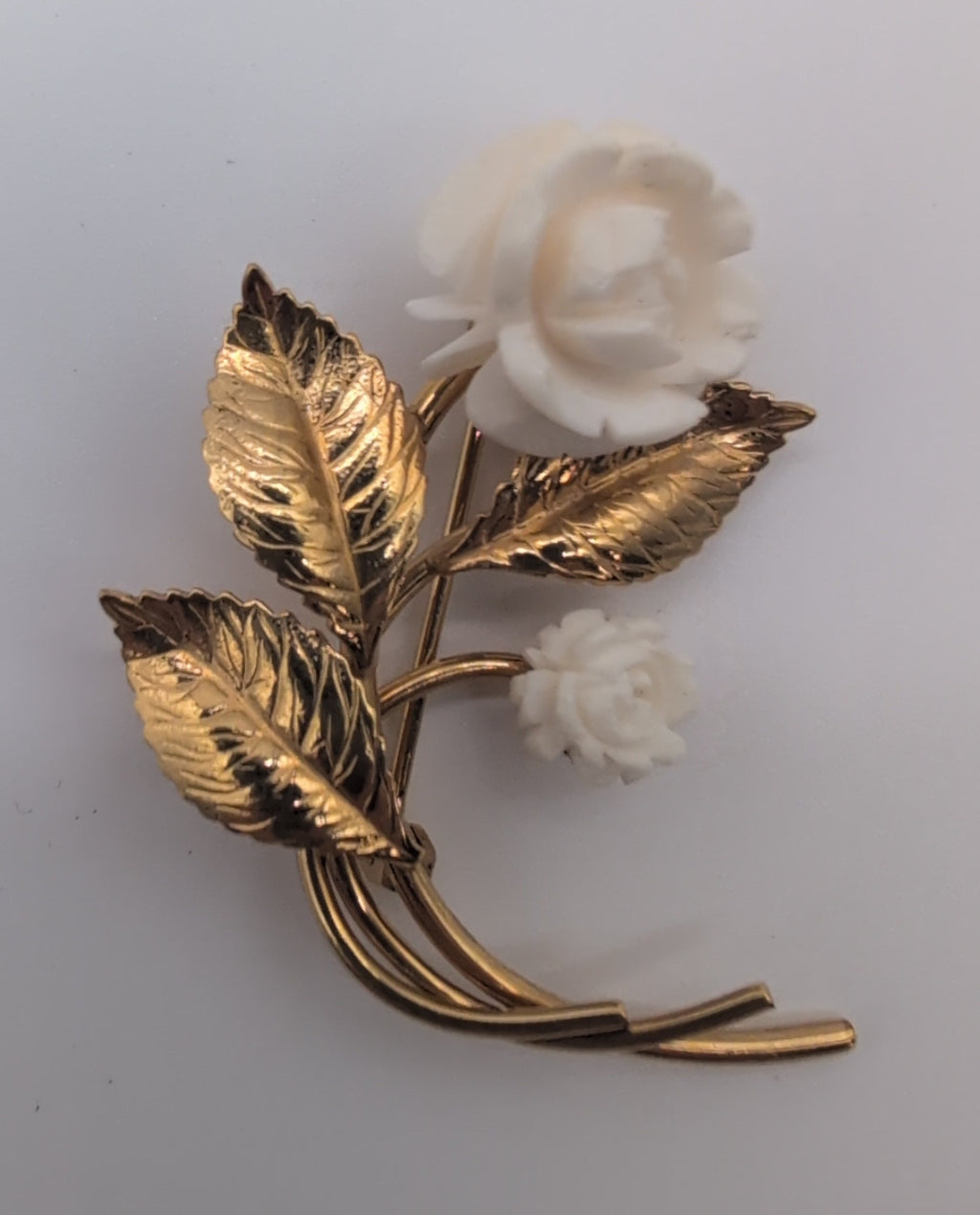 Van Dell Brooch, 12K Gold Filled with Ivory Colored Roses